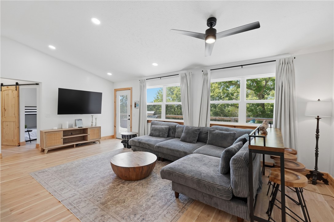 Unit 10 Holiday Island - Residential