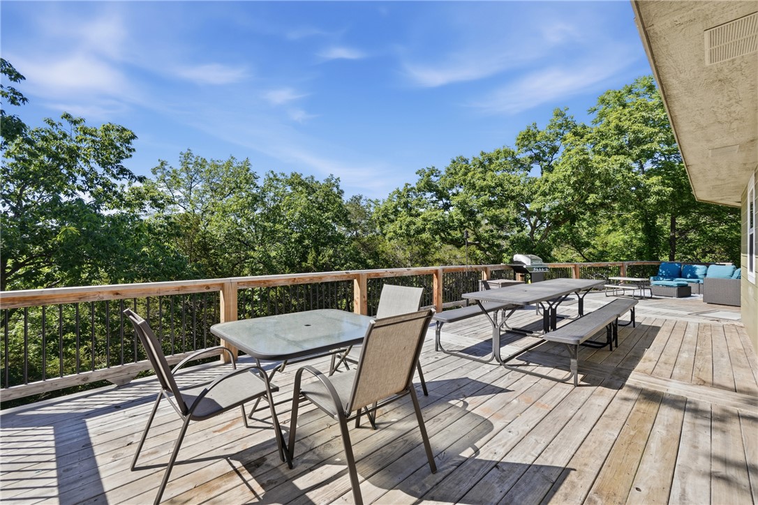 Unit 10 Holiday Island - Residential