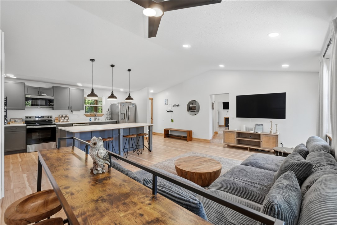Unit 10 Holiday Island - Residential
