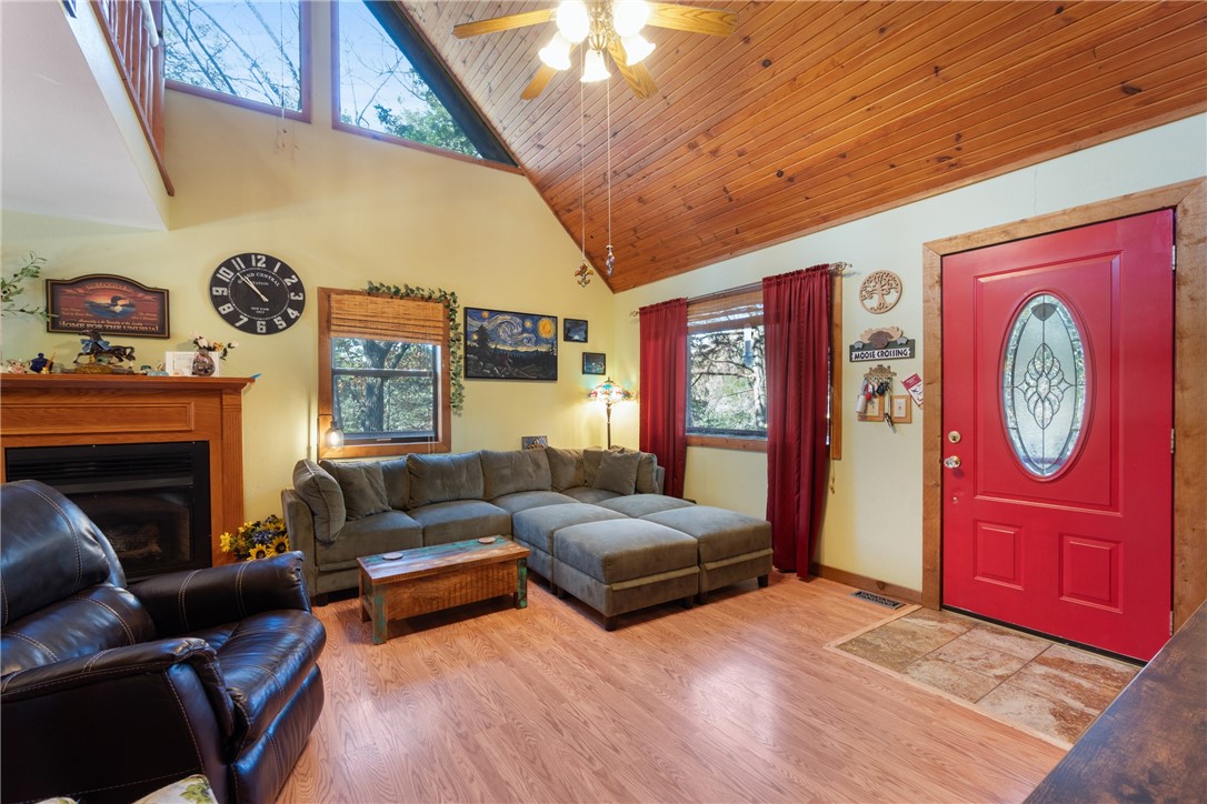 Unit 4 Holiday Island - Residential