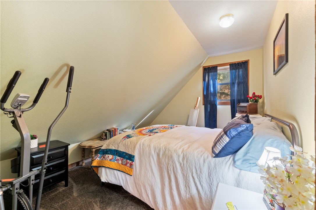 Unit 4 Holiday Island - Residential