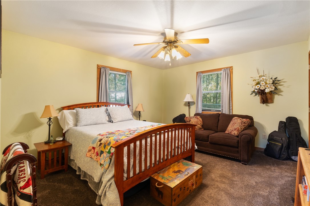 Unit 4 Holiday Island - Residential