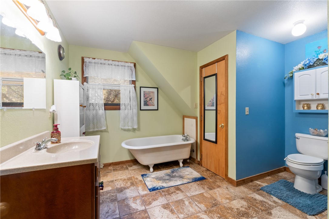 Unit 4 Holiday Island - Residential