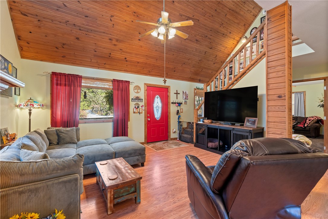 Unit 4 Holiday Island - Residential