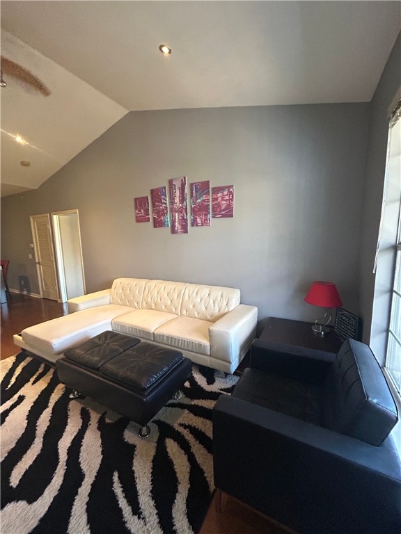 RESERVE AT STEELE CROSSING HPR - Residential Lease