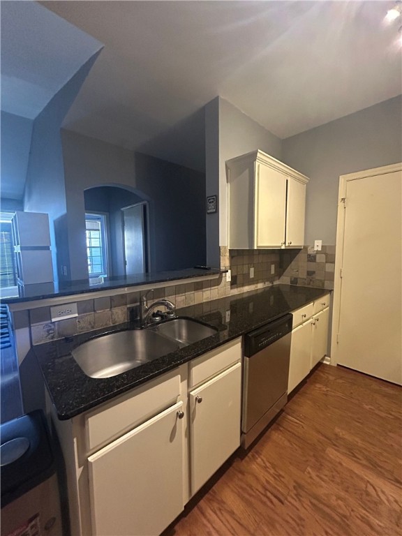 RESERVE AT STEELE CROSSING HPR - Residential Lease