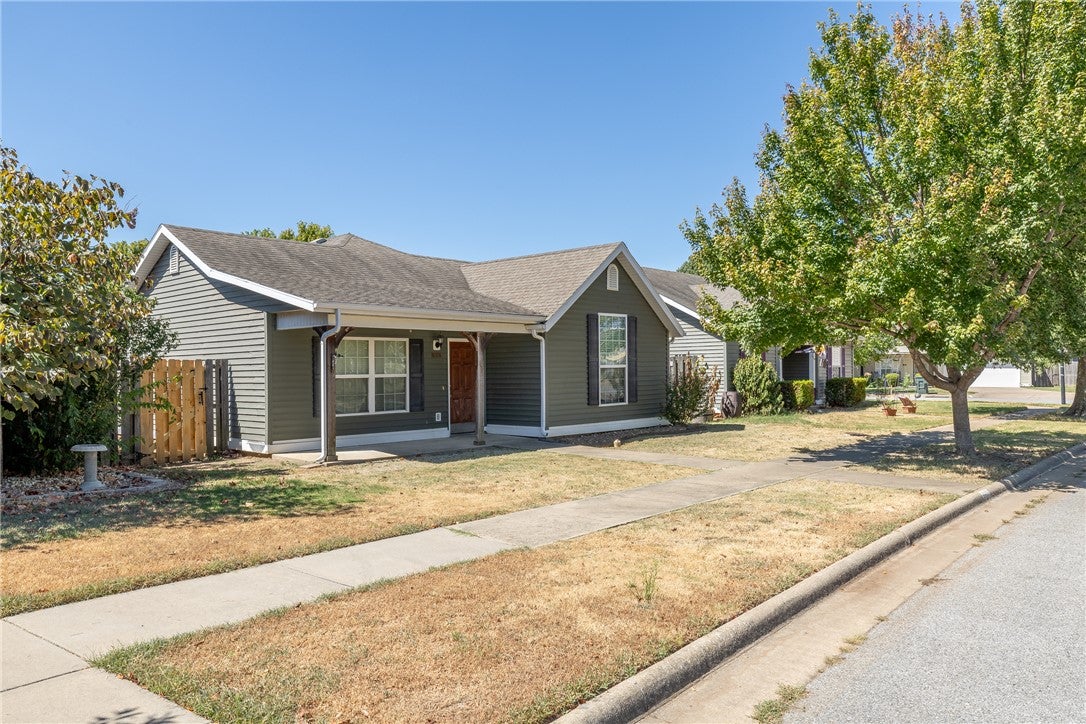 4535 W Sweetgum Lane