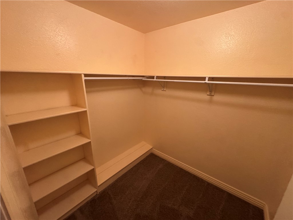 Wood Av. Condo-Hpr - Residential Lease