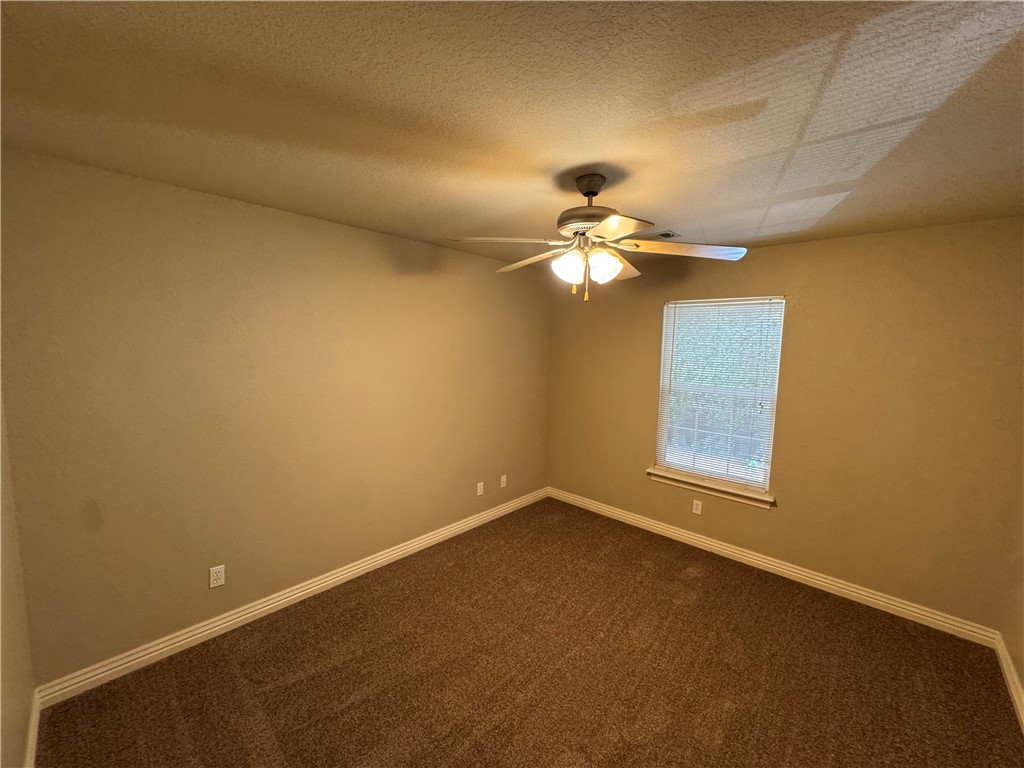 Wood Av. Condo-Hpr - Residential Lease