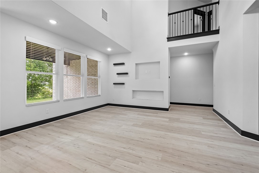 ANNIKA ESTATES PH II-CENTERTON - Residential