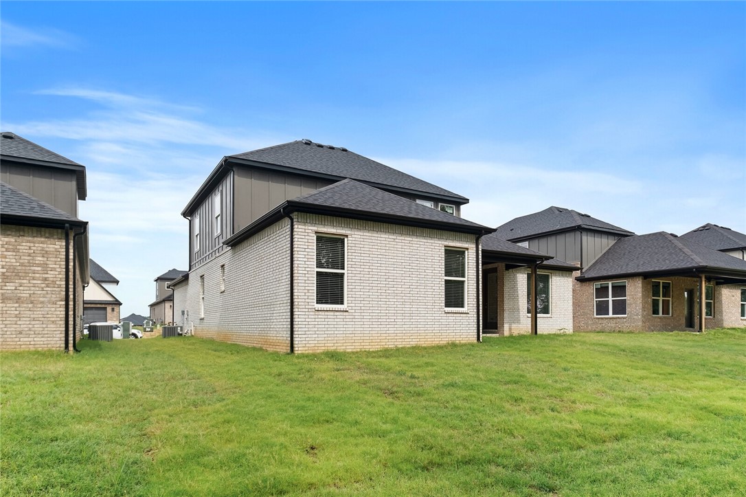 ANNIKA ESTATES PH II-CENTERTON - Residential