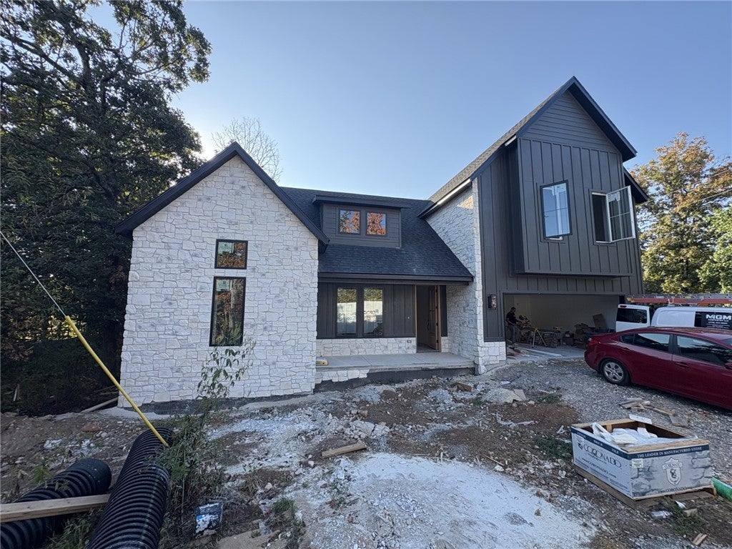 2 Branchwood Drive