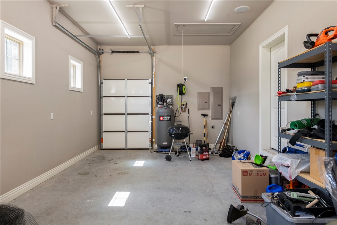 Beau Chalet Sub Highfill - Residential