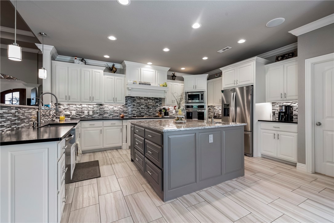 Beau Chalet Sub Highfill - Residential