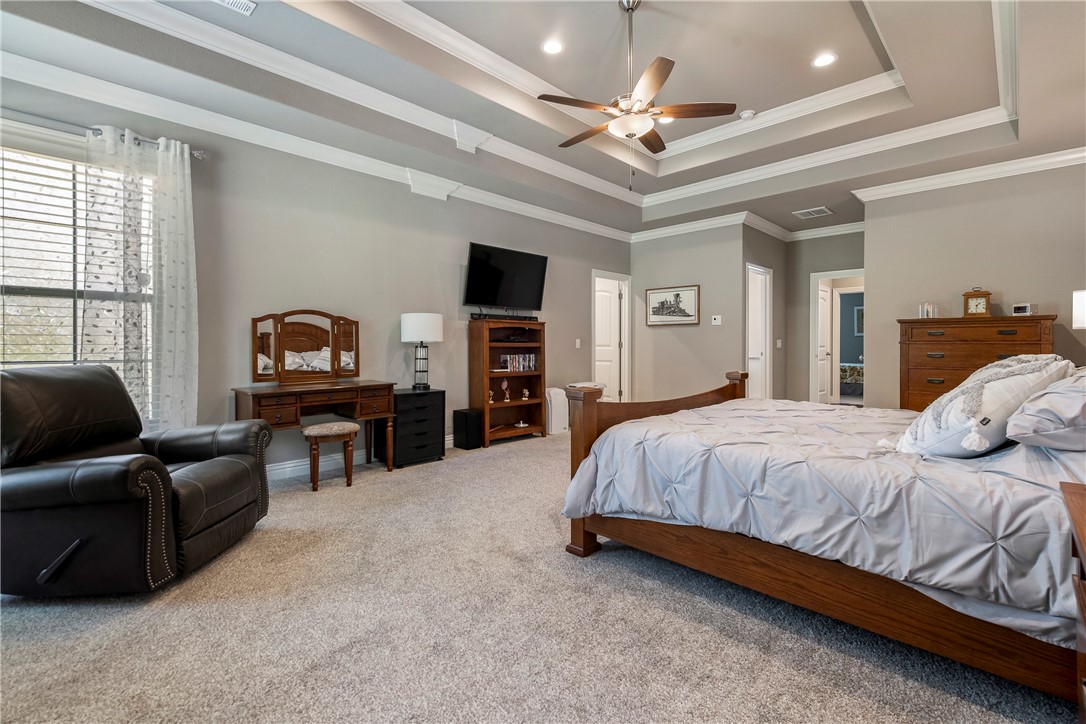 Beau Chalet Sub Highfill - Residential