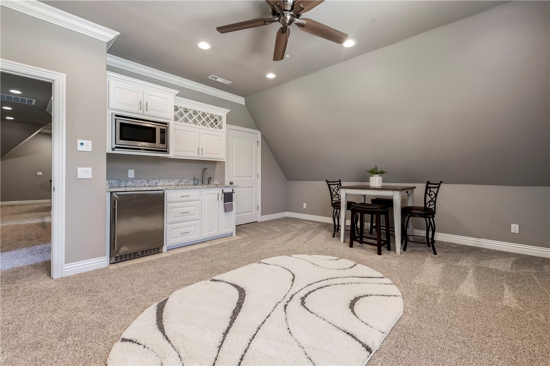 Beau Chalet Sub Highfill - Residential