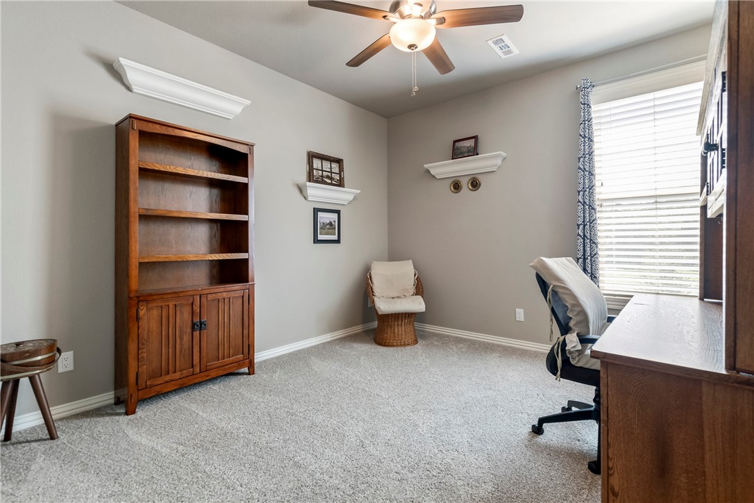 Beau Chalet Sub Highfill - Residential