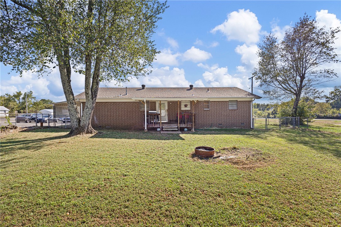 Wo Scroggins - Residential