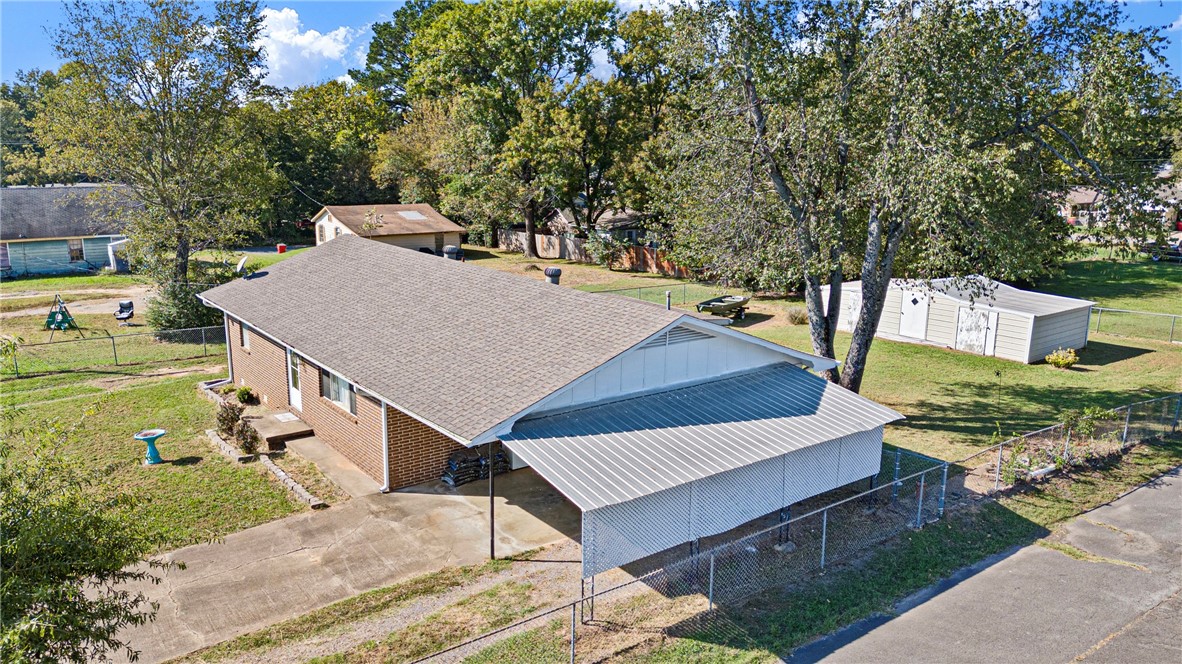 Wo Scroggins - Residential