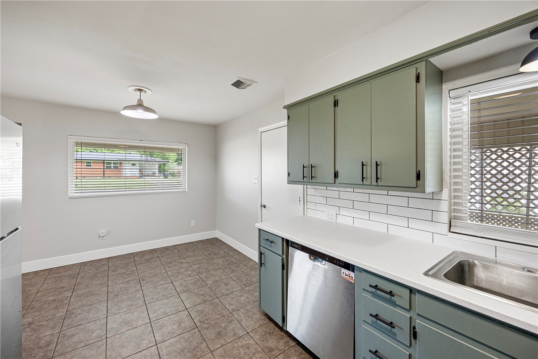 Pine Crest Hill - Residential