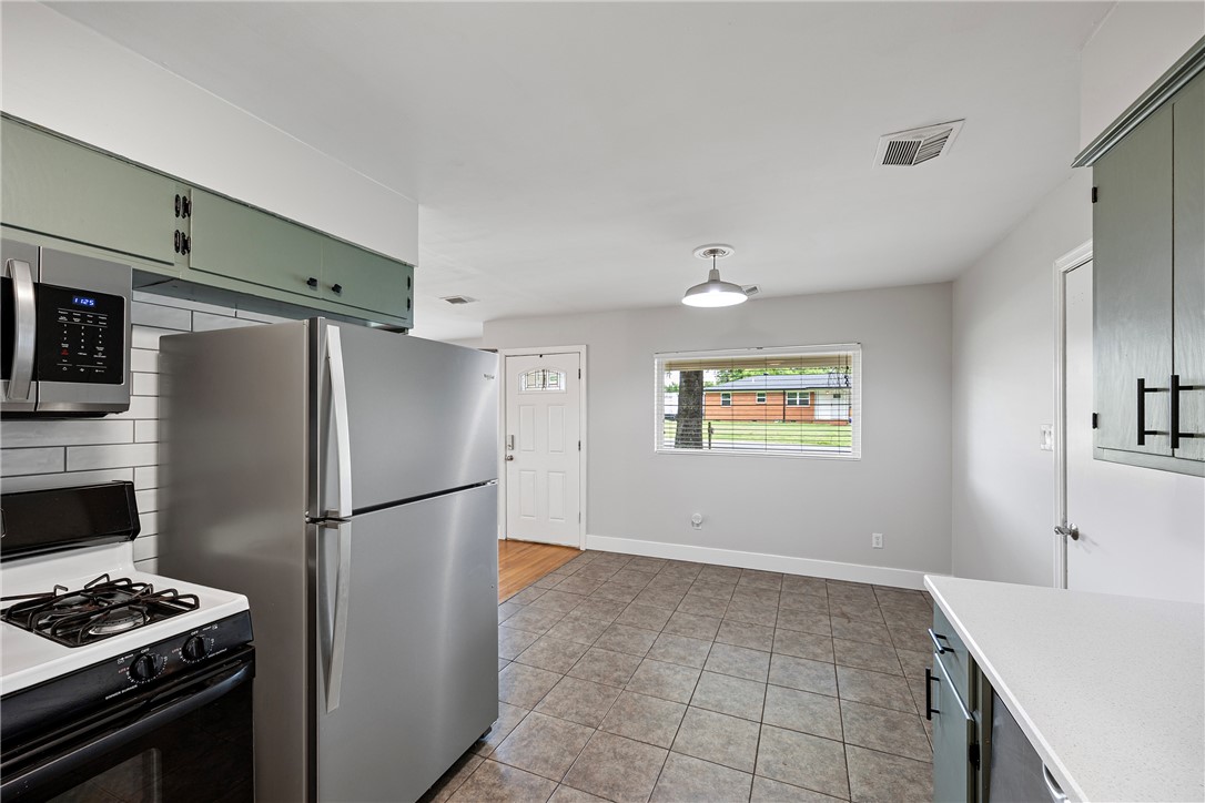 Pine Crest Hill - Residential