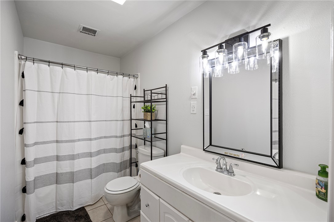 Pine Crest Hill - Residential