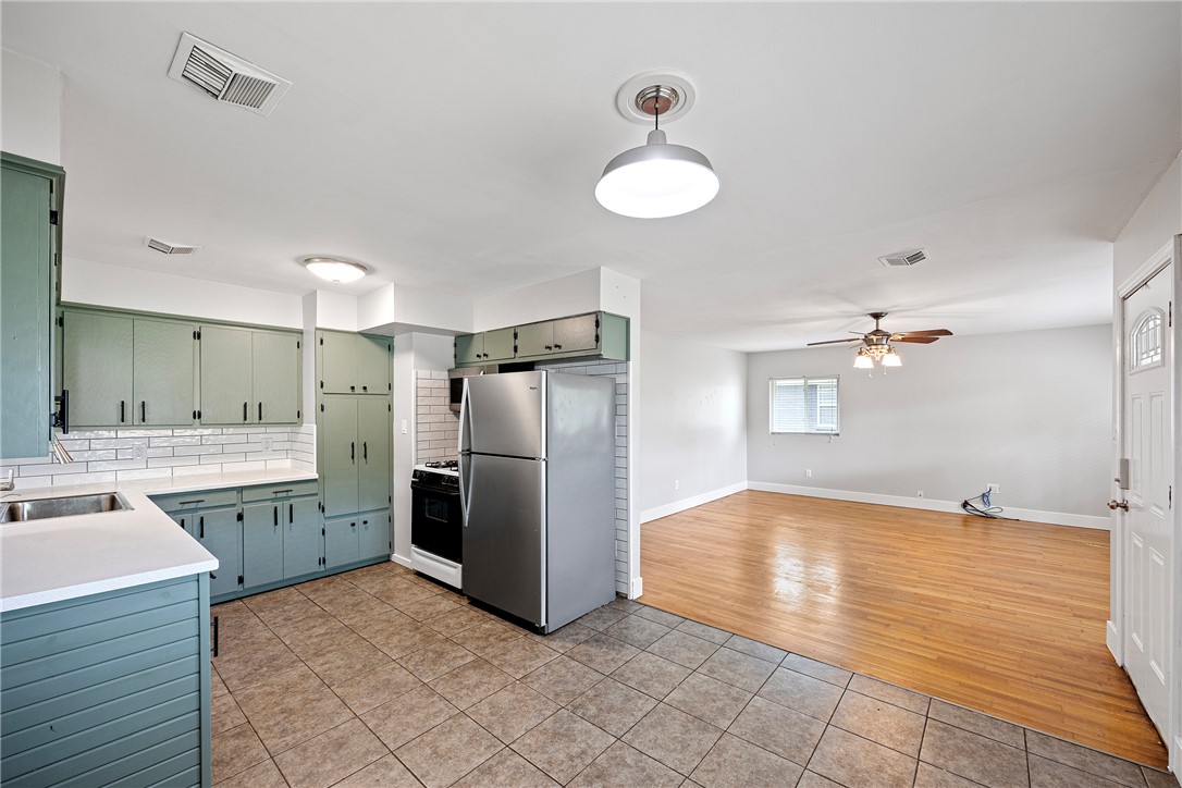 Pine Crest Hill - Residential