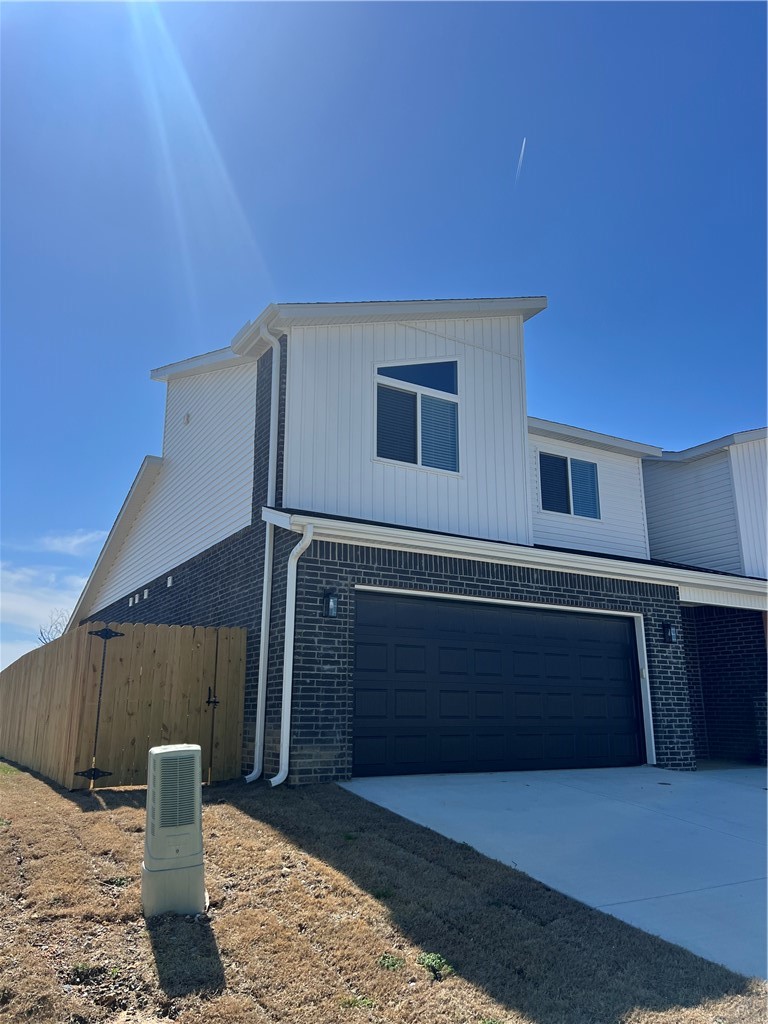 Crystal Cove Ph I - Residential Lease