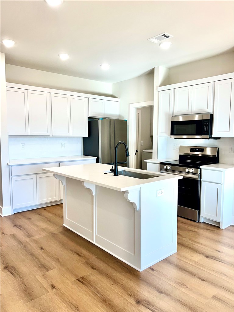 Crystal Cove Ph I - Residential Lease