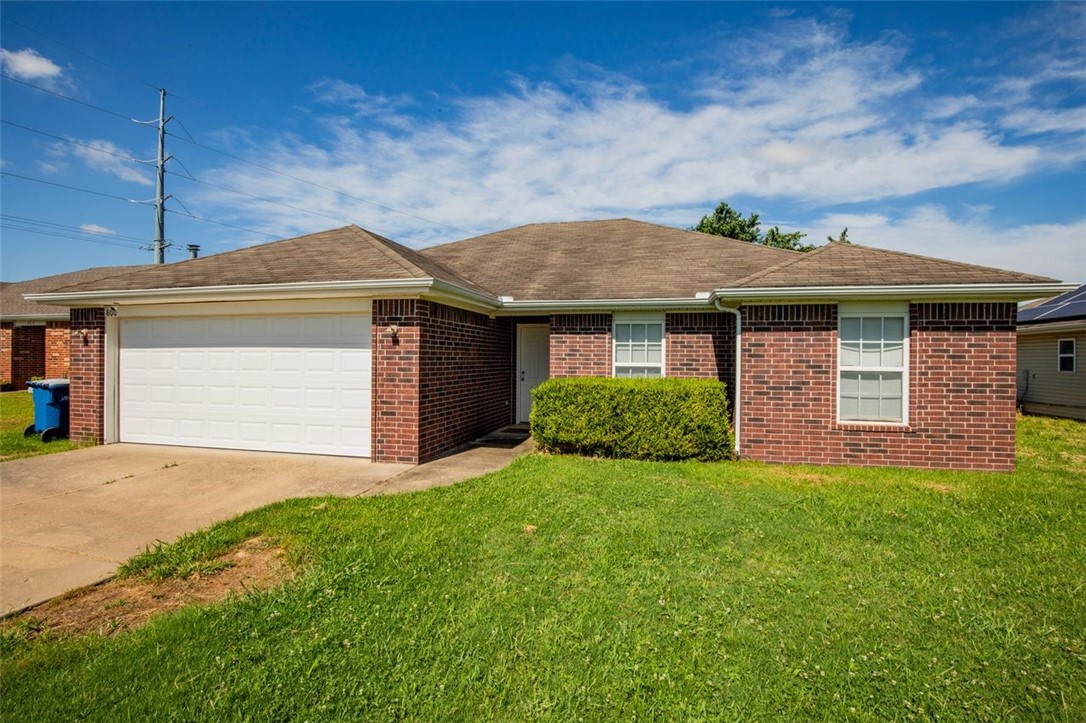 Well-maintained 3-bedroom, 2-bath home located in the Stoneburrow Subdivision of Bentonville. This single-level home features an open living and dining area, gas-log fireplace, ceramic tile in wet areas, and carpet in living spaces. The primary bedroom offers a private en suite bath and walk-in closet. Recent updates include new carpet (2022), a French drain for improved drainage, roof improvements, and a fully fenced backyard. Conveniently located near schools, Downtown Bentonville, Coler Mountain Bike Preserve, and area parks and trails. Easy access to Hwy 102, I-49, and shopping. Less than 20 minutes to XNA Regional Airport.
