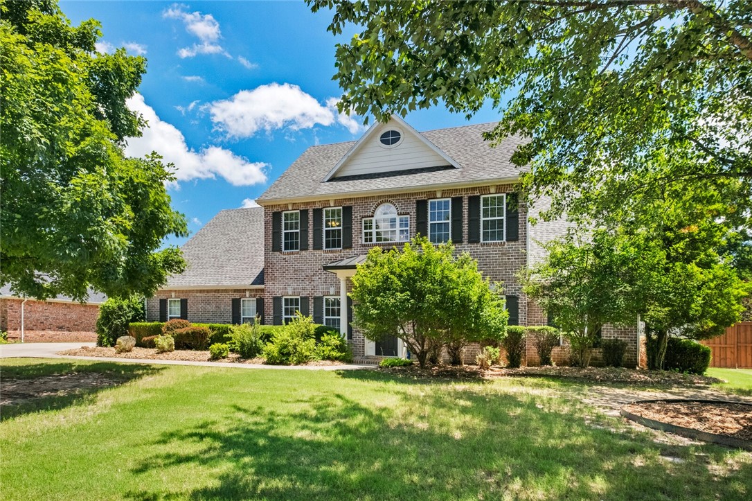 Stunning 6BR/3.5BA (could be considered 7 bedrooms!) home in sought-after Barrington Parke. Over 3,800 SF with formal dining, office, two living areas, and a spacious kitchen with eat-in area. Main-level primary suite features an oversized walk-in closet, en suite bath with jetted tub, double sinks, and separate shower. Upstairs features 5 bedrooms, a craft room/bedroom, a bonus room with ensuite bath and a bonus room with loft. Situated on a beautifully landscaped 0.47-acre lot with patio and privacy fencing. Community amenities include community pool, playground and neighborhood home. Quick access to Hwy 45, shopping, schools, parks, and trails.