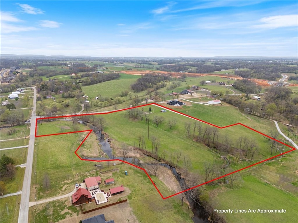 Tontitown Outlots 2000 Annex - Land