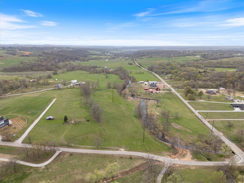 Tontitown Outlots 2000 Annex - Land