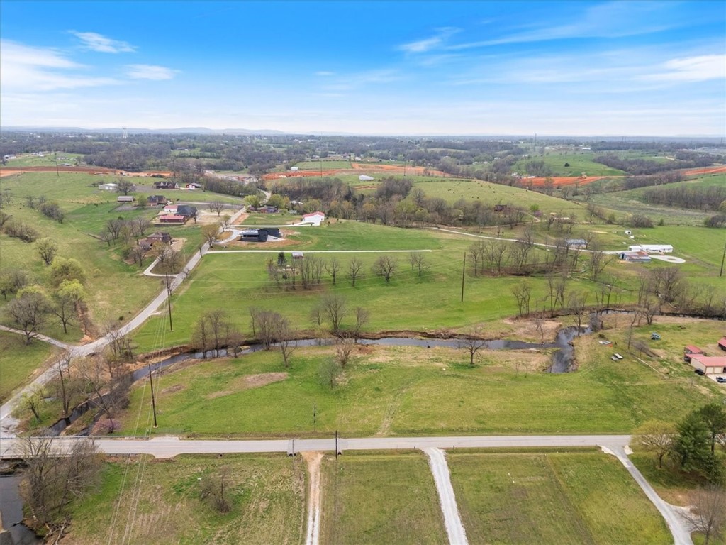Tontitown Outlots 2000 Annex - Land