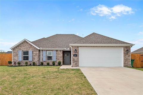Photo of 251 Pennsylvania Avenue, Farmington, AR 72730 (MLS # 1341642)