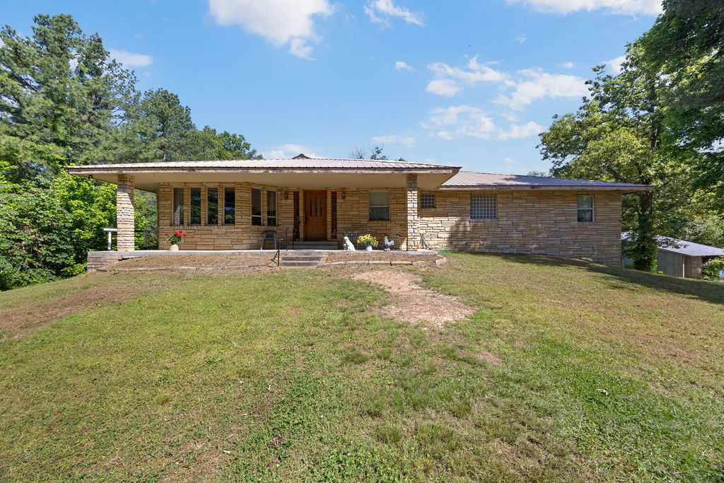 27-18-32-RURAL - Residential