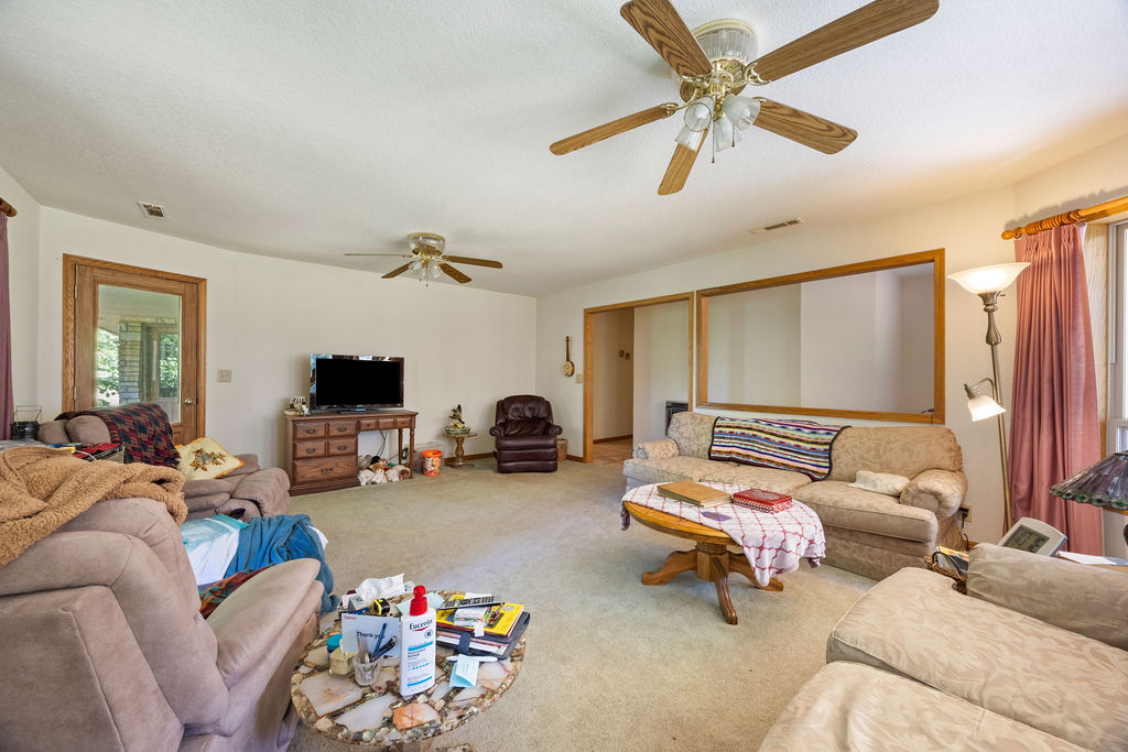 27-18-32-RURAL - Residential