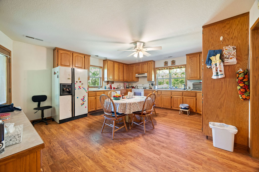 27-18-32-RURAL - Residential
