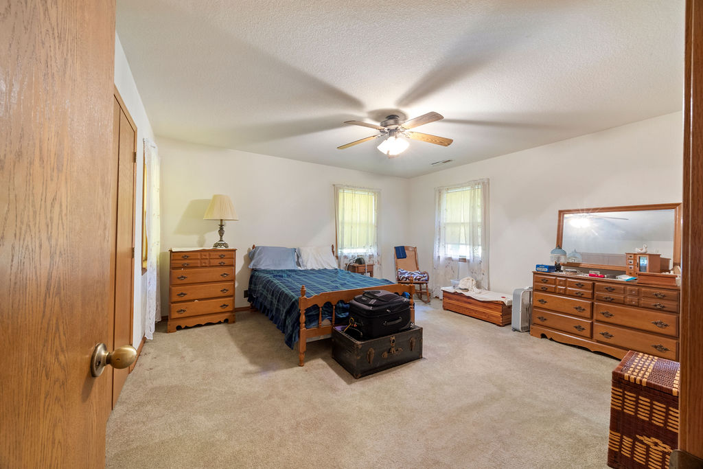 27-18-32-RURAL - Residential