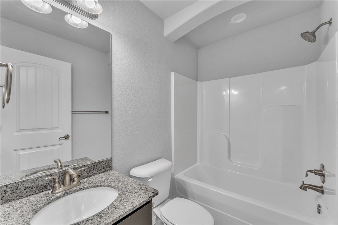 Emerald Point - Residential