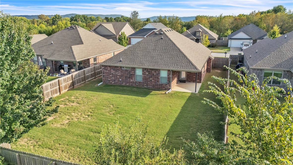 Emerald Point - Residential
