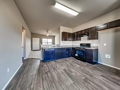 WALNUT HILL SUB PH V-PEA RIDGE - Residential