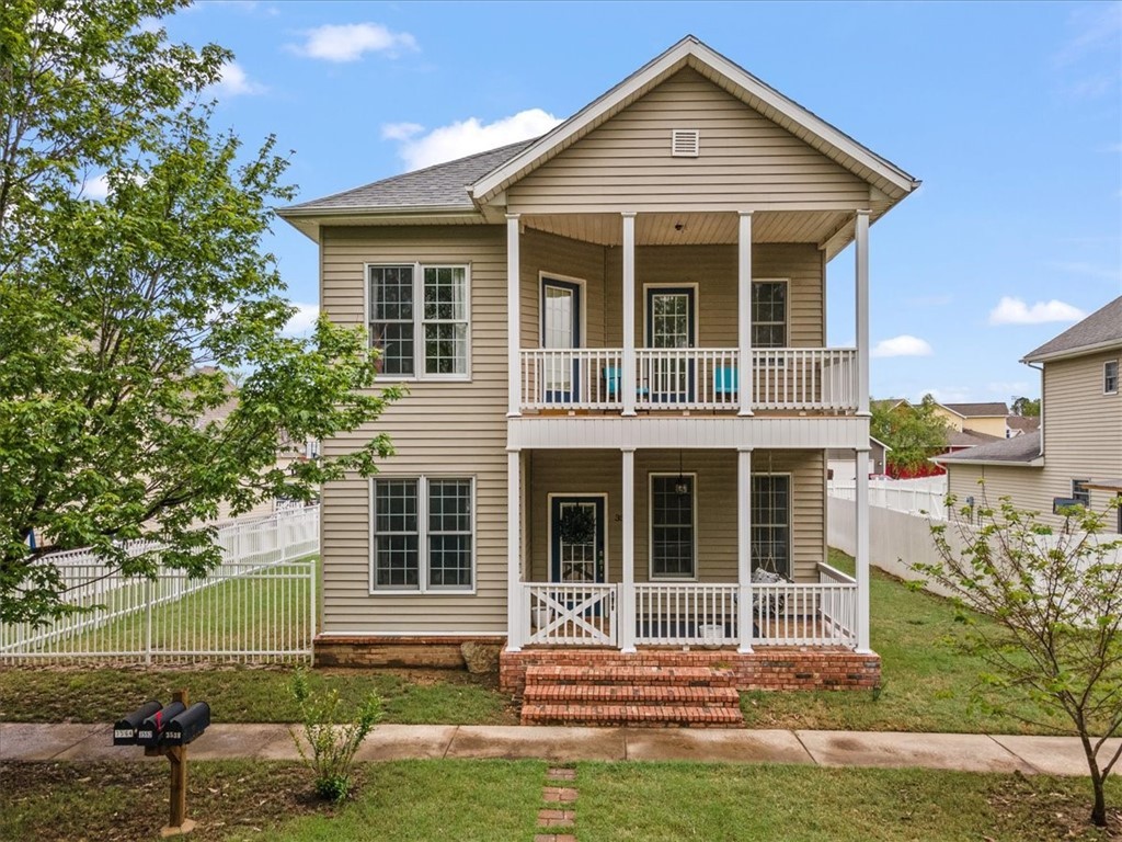 This charming craftsman style home boasts a brand new deck built in 2021 as well as a new roof replaced in 2021. New carpet on the stairs/closets and an extra large single bowl sink in the kitchen. It is within walking distance of 2 schools and the Razorback Greenway trail as well as only 3 miles from the University of Arkansas and 7 miles from Tyson Headquarters. All appliances are set to convey including nest thermostats.