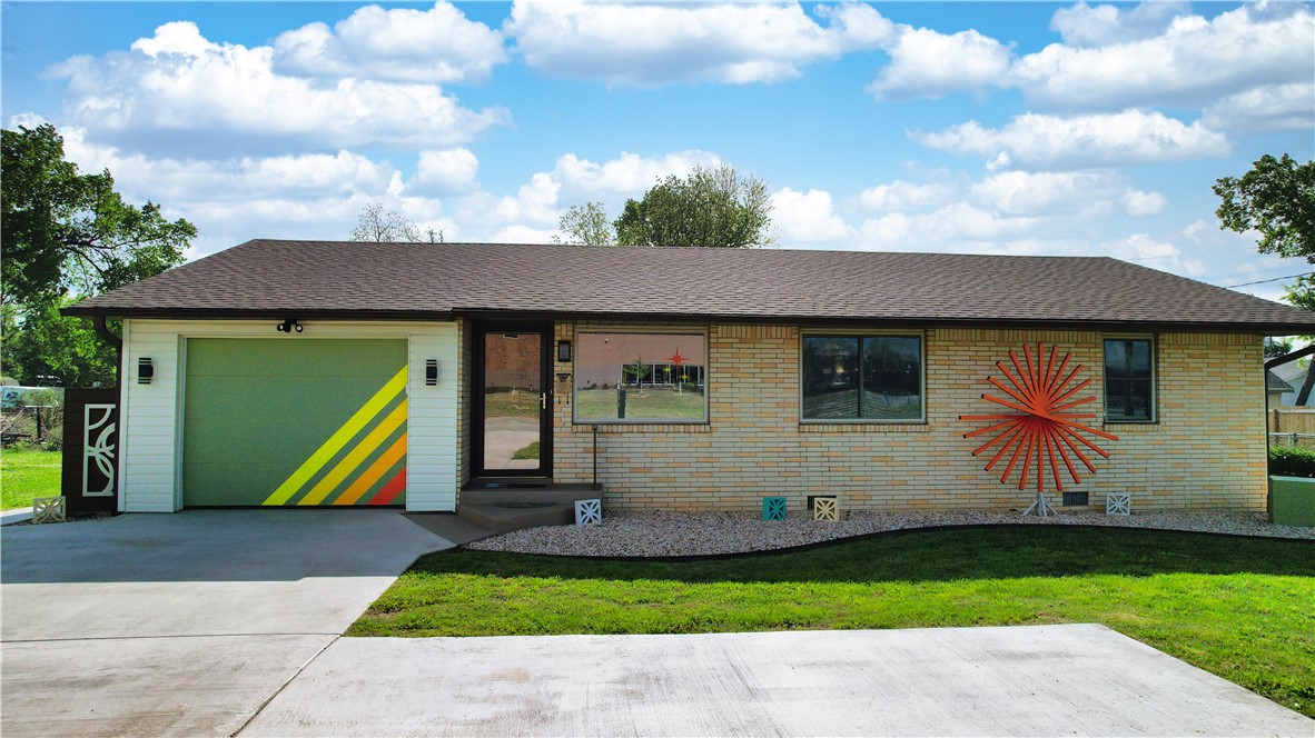 McGaugheys Orchard Add Rogers - Residential