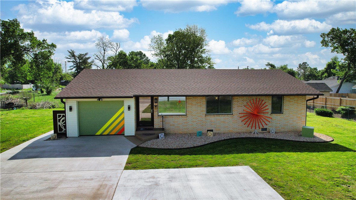 McGaugheys Orchard Add Rogers - Residential