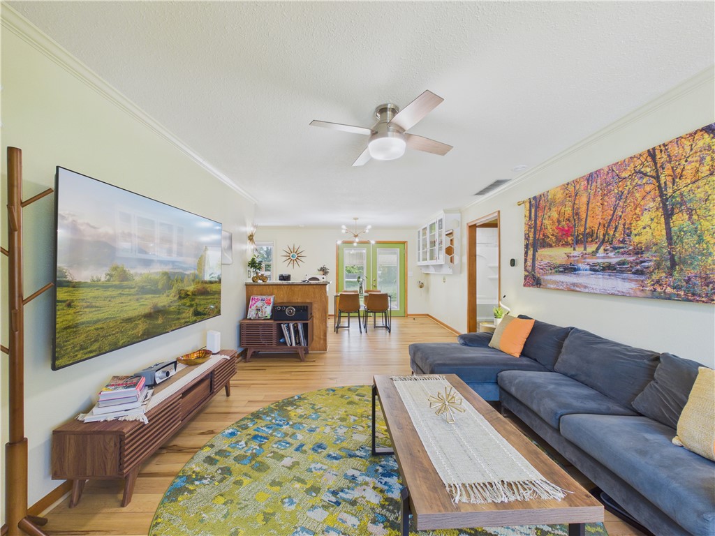 McGaugheys Orchard Add Rogers - Residential