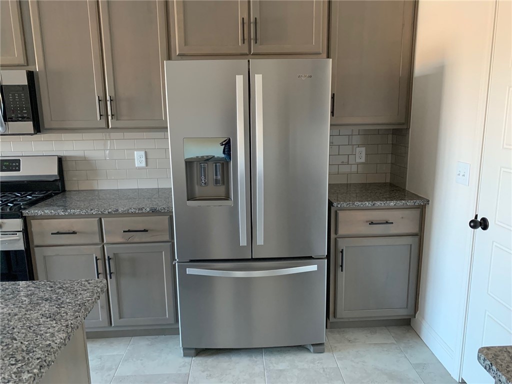 Orchard Park Sub Ph1 Centerton - Residential Lease