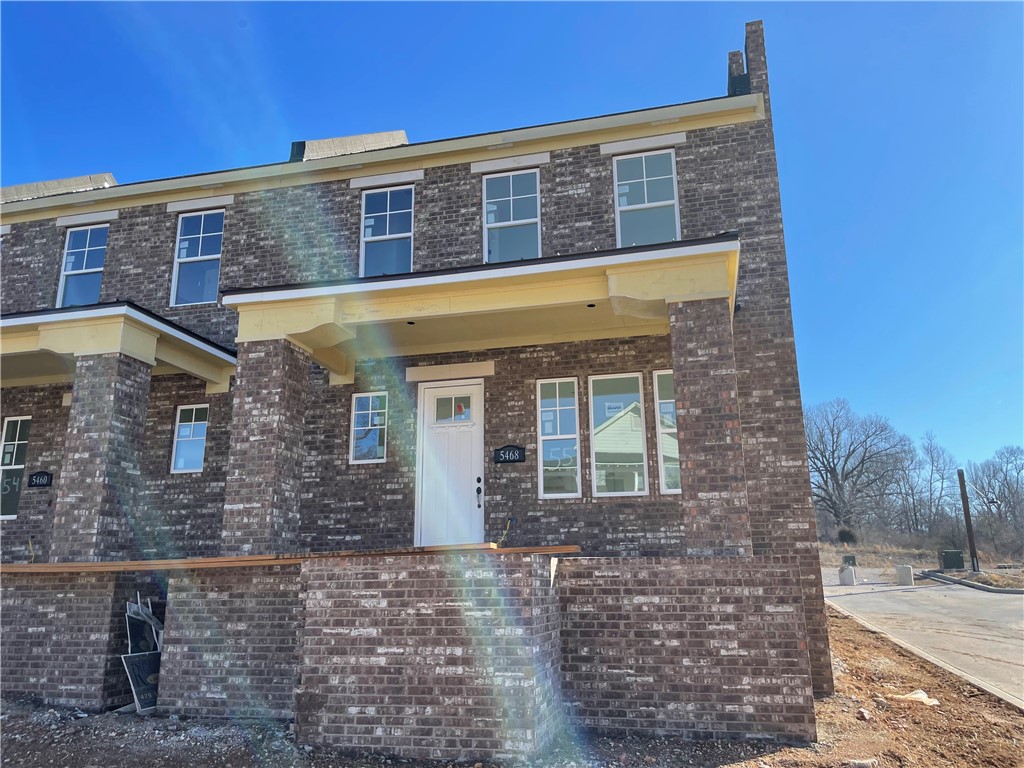 Johnson Square Ph 1b - Residential Income