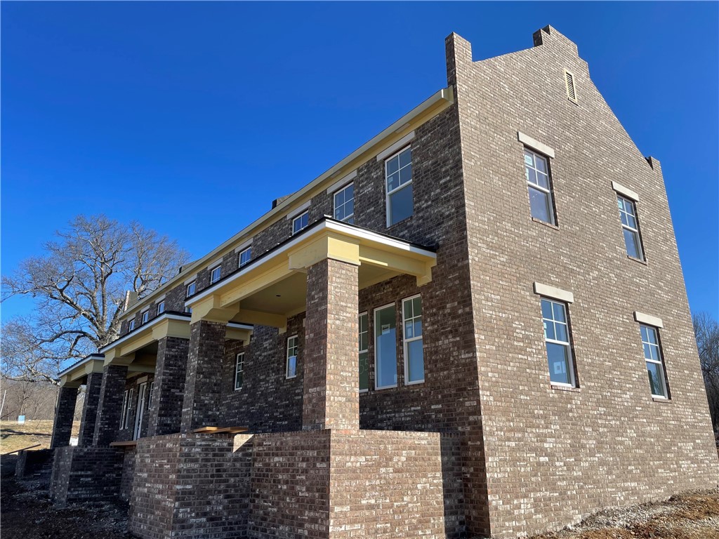 Johnson Square Ph 1b - Residential Income