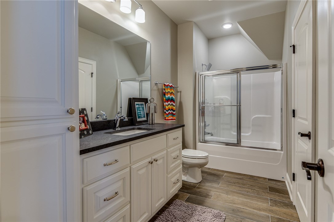 Oak Tree Centerton - Residential